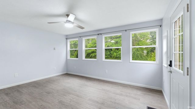 7616 Bowlander Way, Fort Wayne, IN 46835