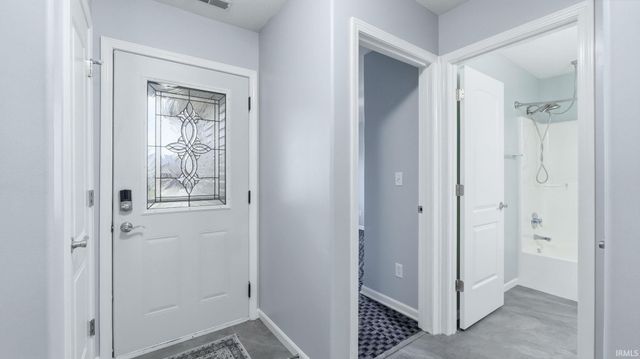 7616 Bowlander Way, Fort Wayne, IN 46835