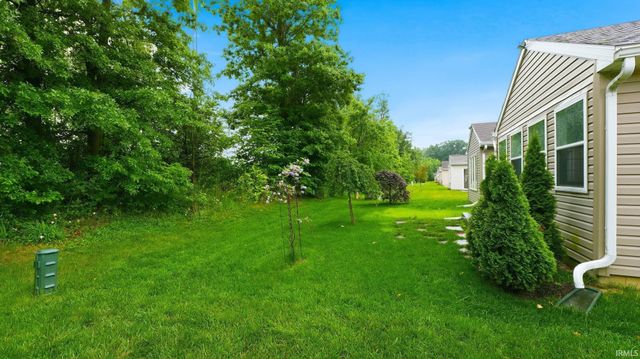 7616 Bowlander Way, Fort Wayne, IN 46835