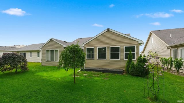 7616 Bowlander Way, Fort Wayne, IN 46835