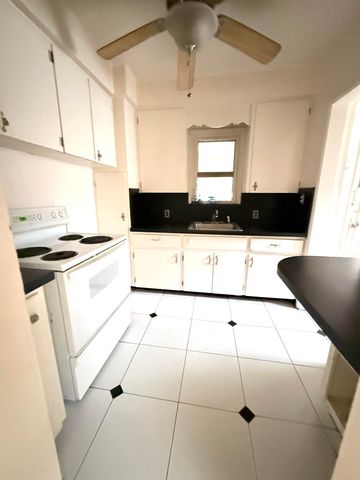 1106 NE 18th Avenue, Fort Lauderdale, FL 33304