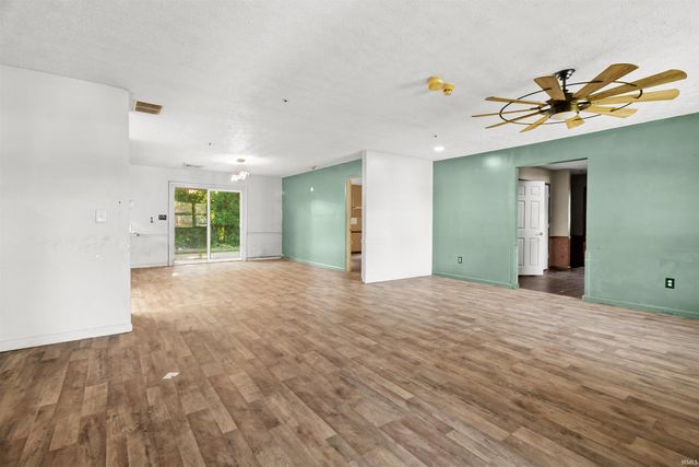 1703 S LAUREL Drive, Marion, IN 46953