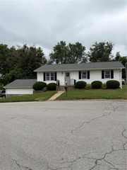 511 W Lafayette Street, Palmyra, MO 63461