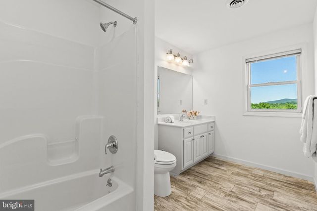 726 S BALTIMORE ST, Dillsburg, PA 17019