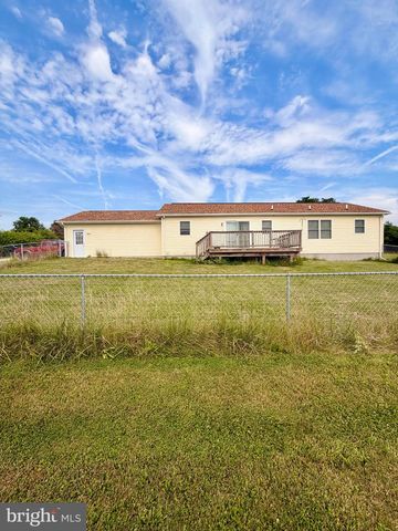 726 S BALTIMORE ST, Dillsburg, PA 17019