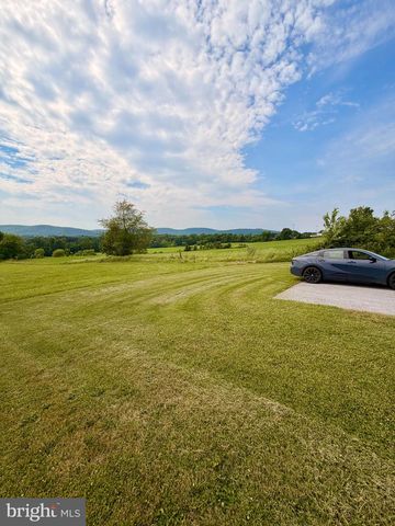 726 S BALTIMORE ST, Dillsburg, PA 17019