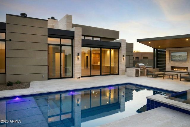 10905 E OBERLIN Way, Scottsdale, AZ 85262