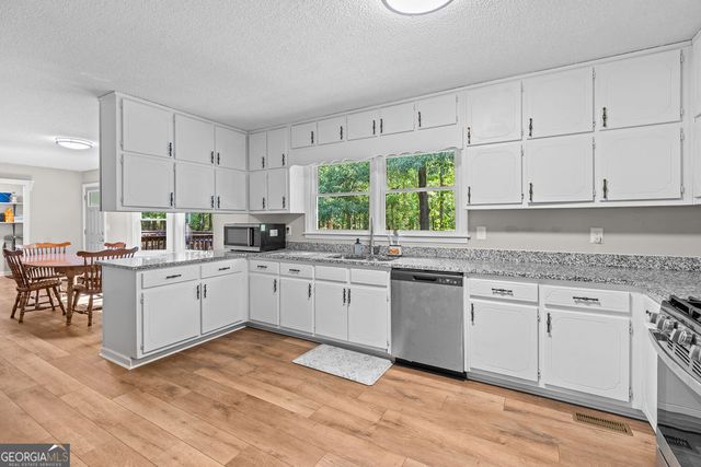 101 Duffy Drive, Mcdonough, GA 30252