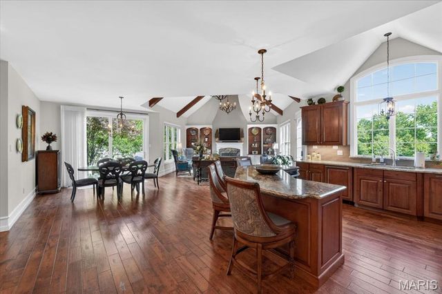 16925 Todd Evan Trail Road, Chesterfield, MO 63005