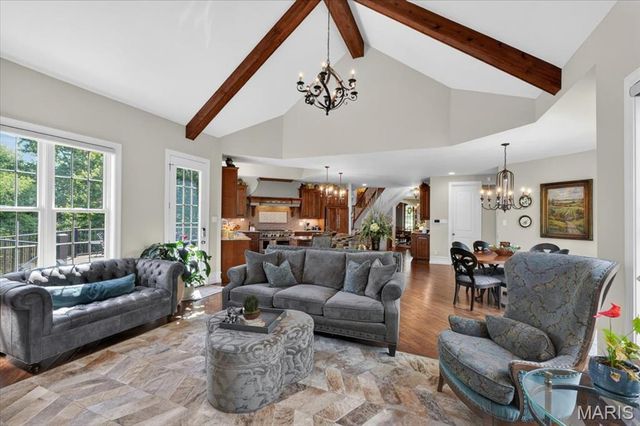 16925 Todd Evan Trail Road, Chesterfield, MO 63005