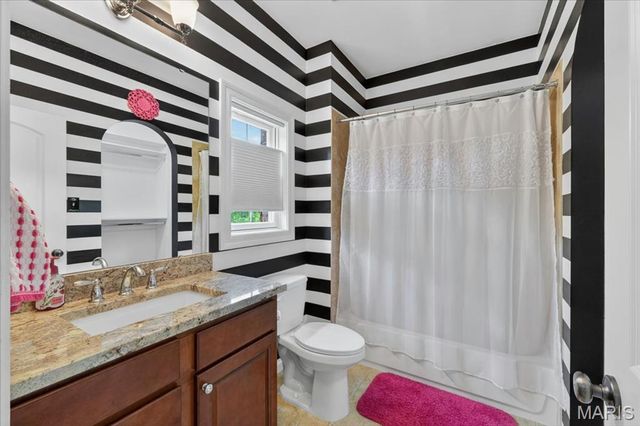 16925 Todd Evan Trail Road, Chesterfield, MO 63005