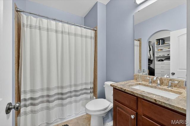 16925 Todd Evan Trail Road, Chesterfield, MO 63005
