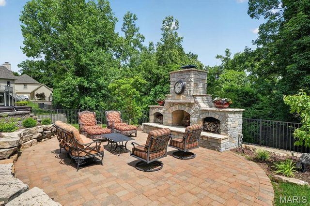 16925 Todd Evan Trail Road, Chesterfield, MO 63005