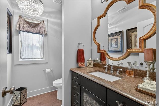 16925 Todd Evan Trail Road, Chesterfield, MO 63005