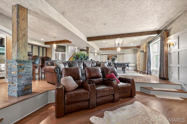 16925 Todd Evan Trail Road, Chesterfield, MO 63005