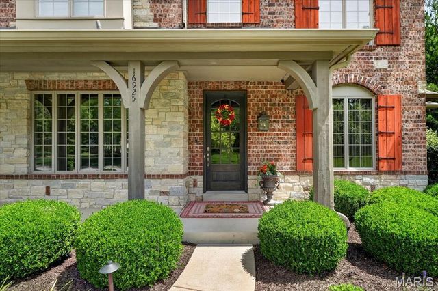 16925 Todd Evan Trail Road, Chesterfield, MO 63005