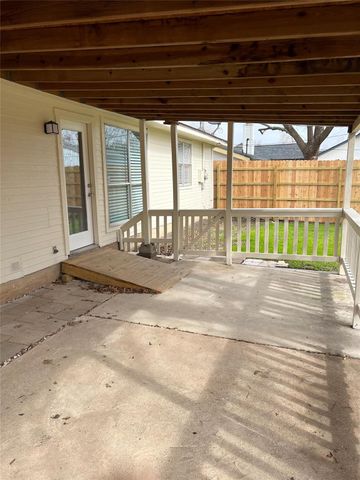 711 Pigeon Forge RD, Pflugerville, TX 78660