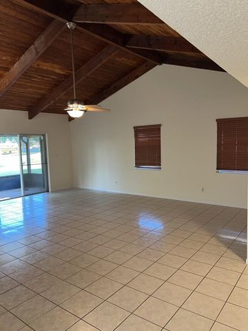 2277 Nova Village Dr, Davie, FL 33317