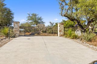 3550 Bell Springs DR, Dripping Springs, TX 78620