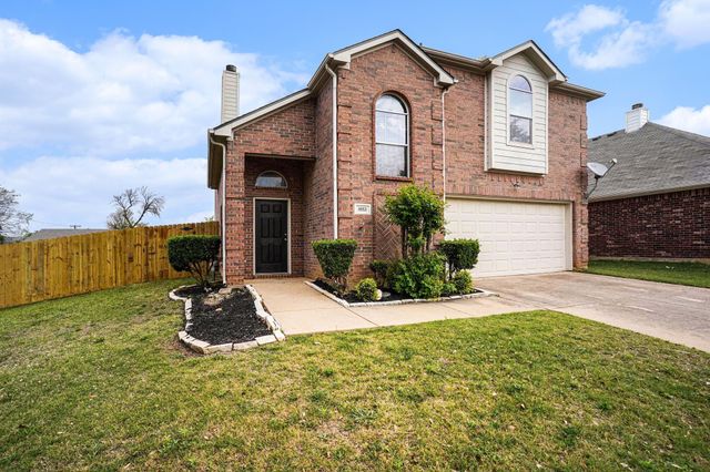 1053 Liberty Circle, Hurst, TX 76053