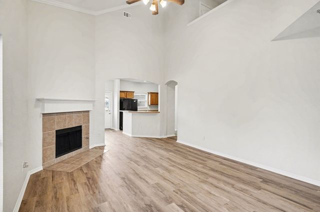 1053 Liberty Circle, Hurst, TX 76053