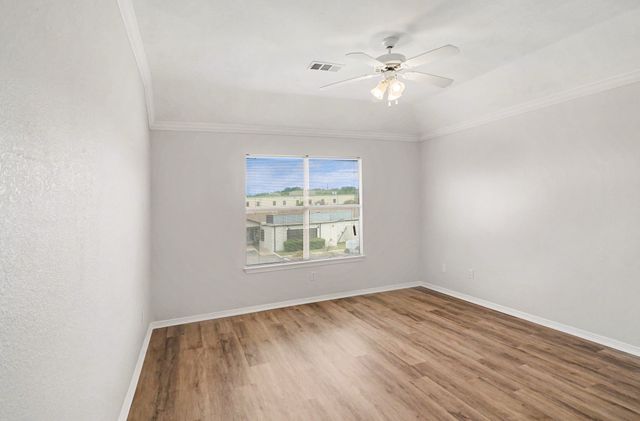 1053 Liberty Circle, Hurst, TX 76053