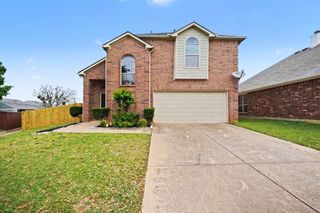 1053 Liberty Circle, Hurst, TX 76053