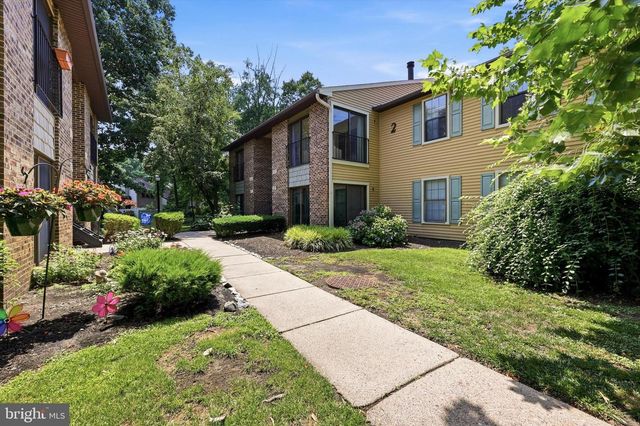 10-B W BLUEBELL LN, Mount Laurel, NJ 08054