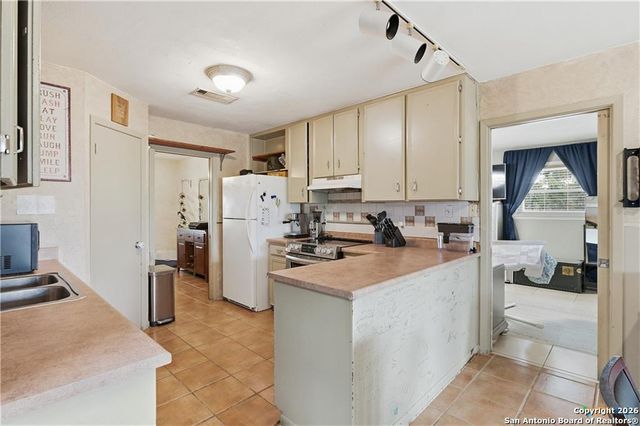 384 Waterway, New Braunfels, TX 78130