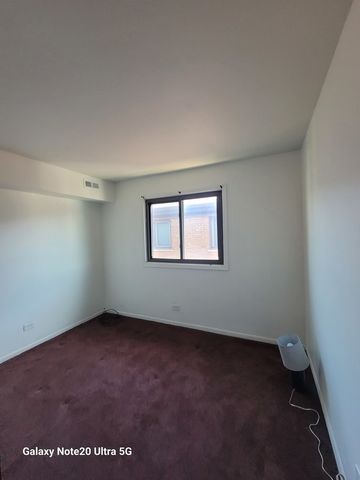 1889 Michigan City Road 3E, Calumet City, IL 60409