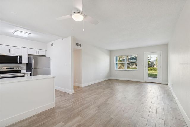 300 VENETIAN DRIVE 2, Clearwater, FL 33755