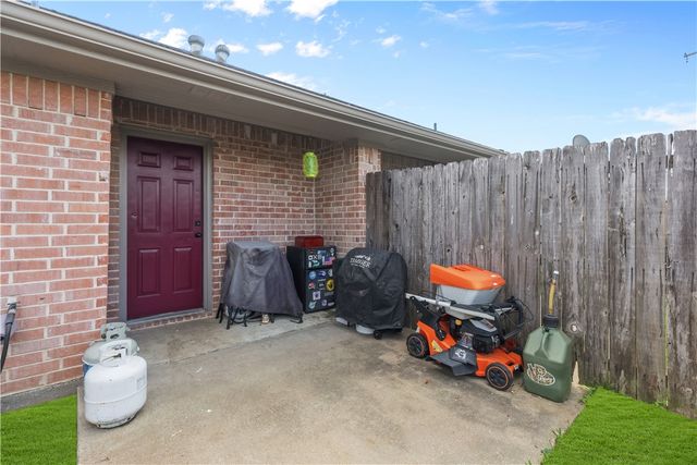 3766 Oldenburg Lane, College Station, TX 77845