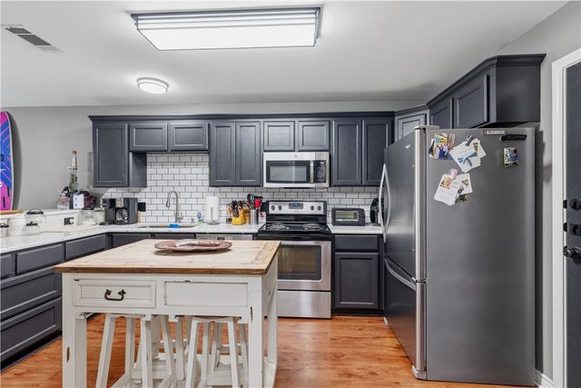 3766 Oldenburg Lane, College Station, TX 77845