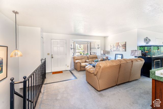 4571 W HILLSIDE DR, Vernal, UT 84078