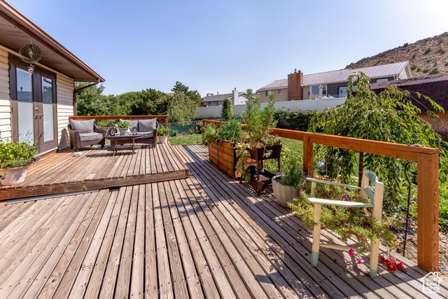 4571 W HILLSIDE DR, Vernal, UT 84078