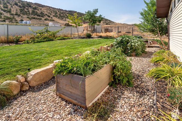 4571 W HILLSIDE DR, Vernal, UT 84078
