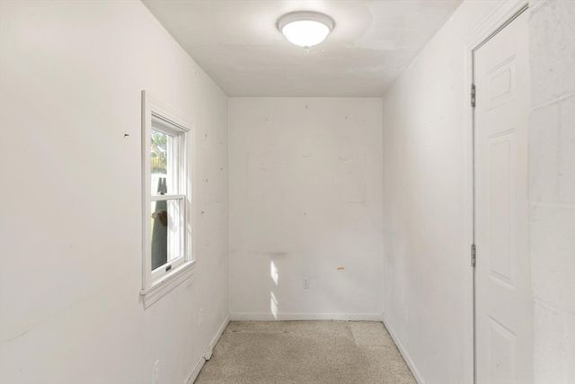 4 Strout Ave, Lynnfield, MA 01940