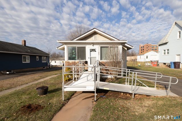 282 Stanley Street, New Britain, CT 06051