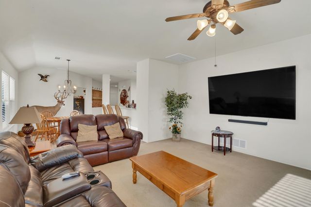 102 Running Deer Lane, Waxahachie, TX 75165