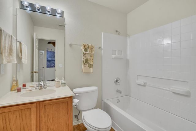 102 Running Deer Lane, Waxahachie, TX 75165