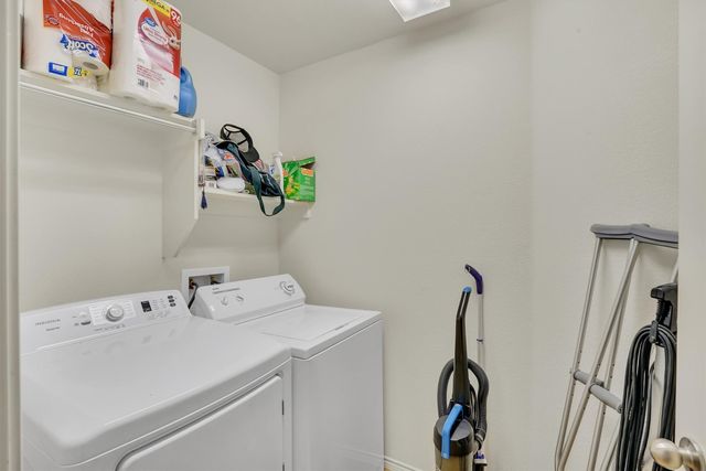 102 Running Deer Lane, Waxahachie, TX 75165