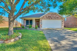 102 Running Deer Lane, Waxahachie, TX 75165