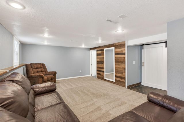 11410 Heather Street NW, Coon Rapids, MN 55433