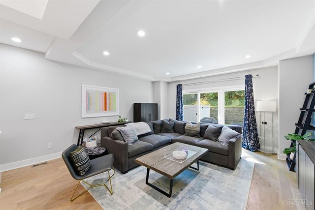 3651 Brotherton Road, Cincinnati, OH 45209