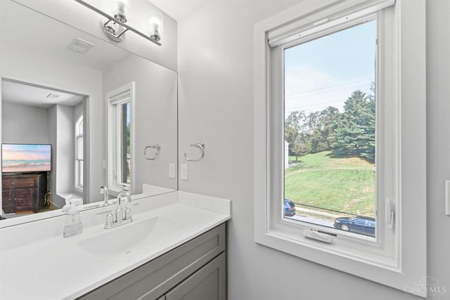 3651 Brotherton Road, Cincinnati, OH 45209