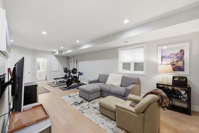 3651 Brotherton Road, Cincinnati, OH 45209