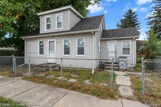 20805 Chrysler Drive, Hazel Park, MI 48030