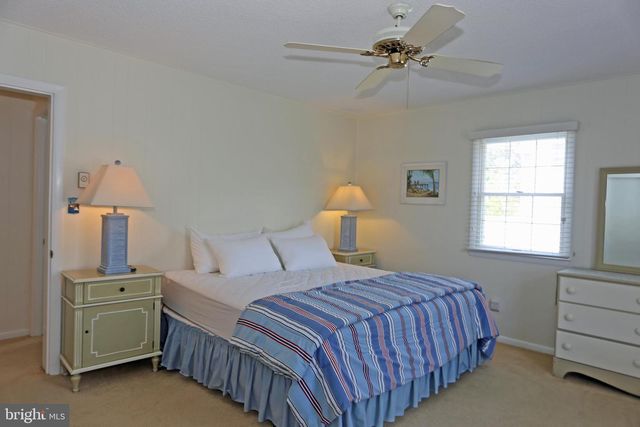 327 COUNTRY CLUB DR, Rehoboth Beach, DE 19971