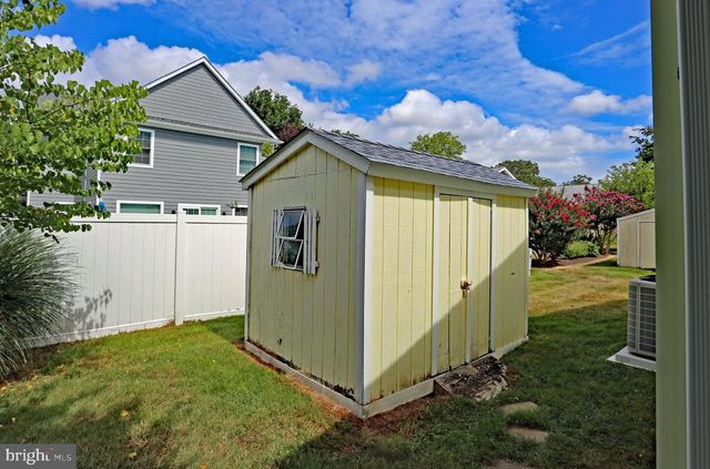 327 COUNTRY CLUB DR, Rehoboth Beach, DE 19971