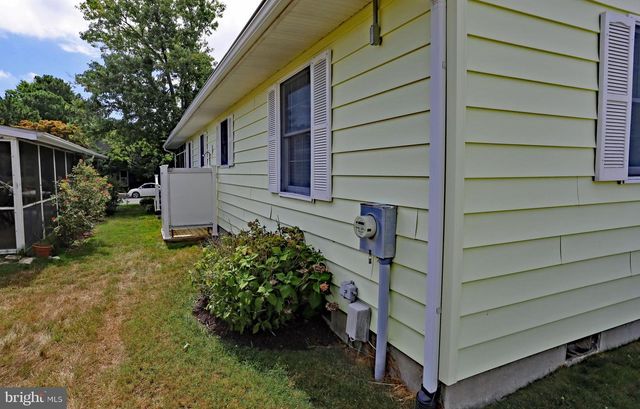 327 COUNTRY CLUB DR, Rehoboth Beach, DE 19971